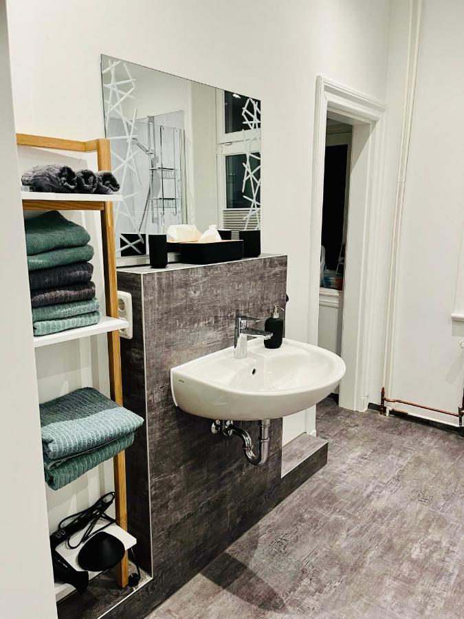 Sadebo Apartments Altstadtflair Naehe Bahnhof Lübeck Dış mekan fotoğraf